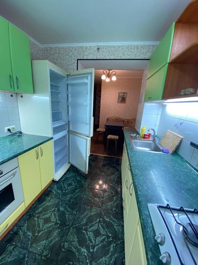 Шикарнейшие Апартаменты Tjornomorsk Exteriör bild